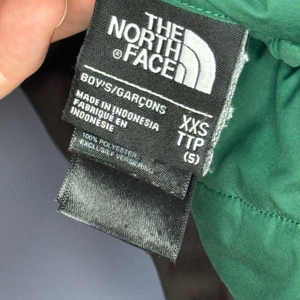 The North Face reversible, insulated jacket - Picture 2 of 7